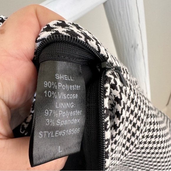 Fab’rik Women’s Houndstooth Skirt w Built in Shorts SZ Large - Picture 9 of 12